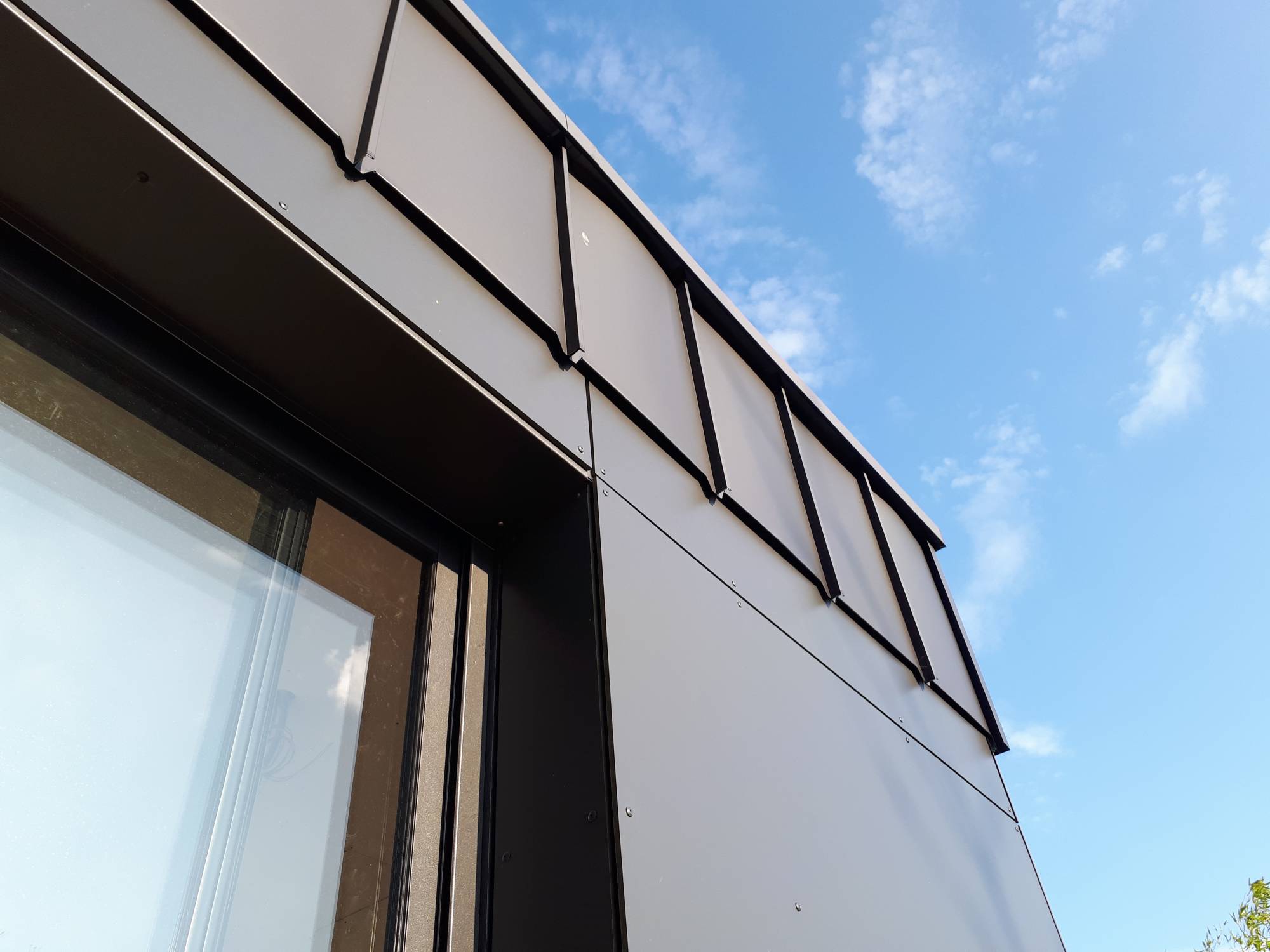 HABILLAGE BANDEAU JOINT DEBOUT