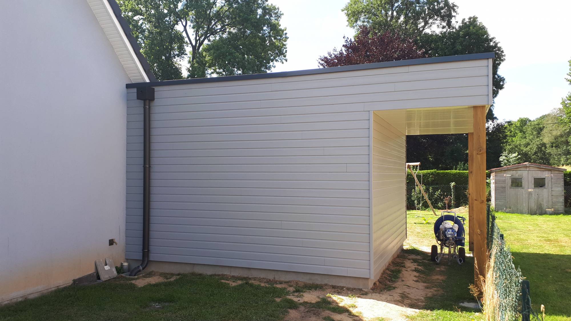 DEMENAGER NON !!! AGRANDIR OUI !!!