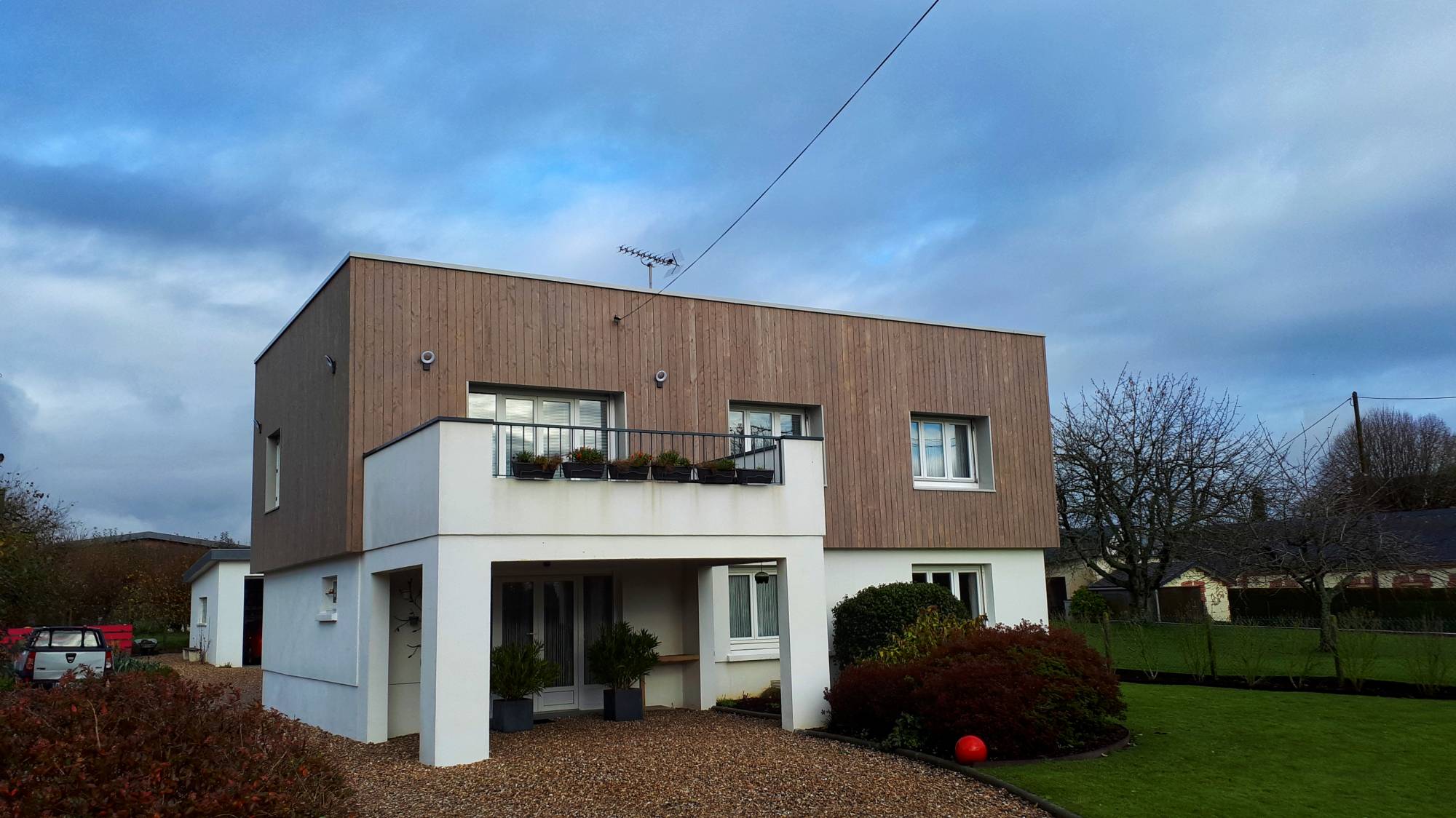 AMELIOREZ VOTRE ISOLATION AVEC DU BARDAGE