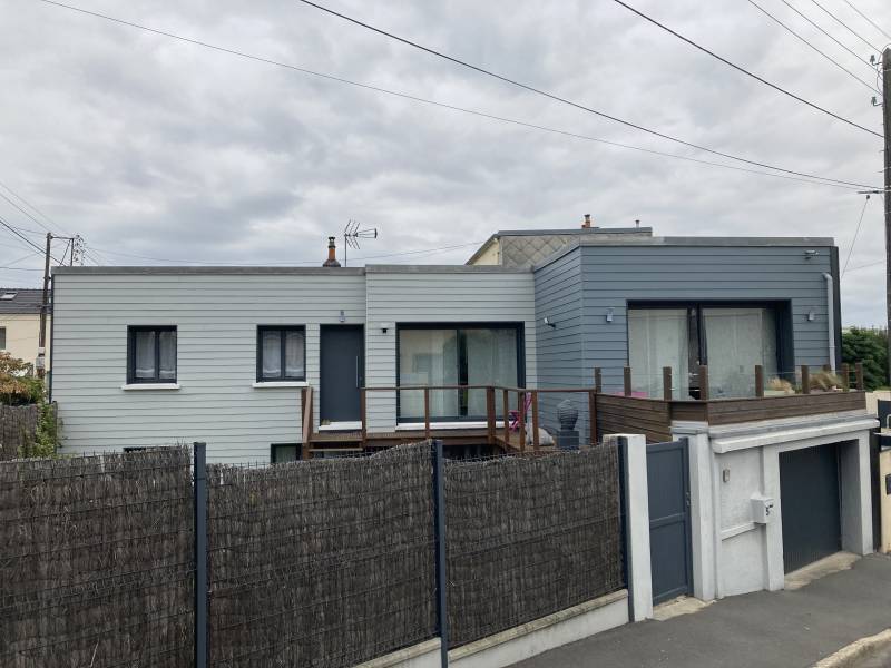 installer un bardage composite sur sa maison