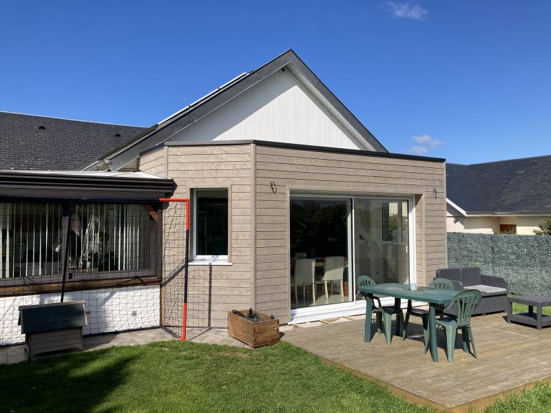 Pourquoi remplacer sa véranda par une extension en bois ?