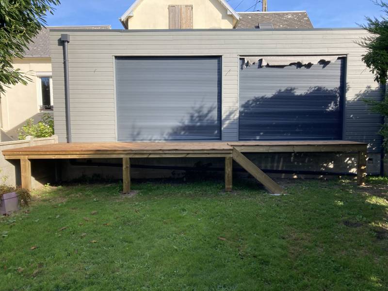 Faire poser une terrasse devant ma maison