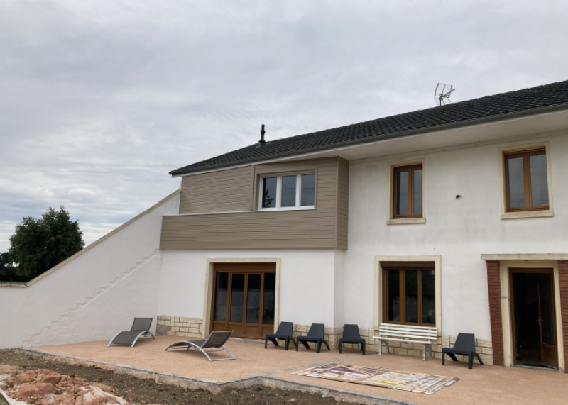 quelle entreprise choisir pour fermer ma loggia sur le Havre