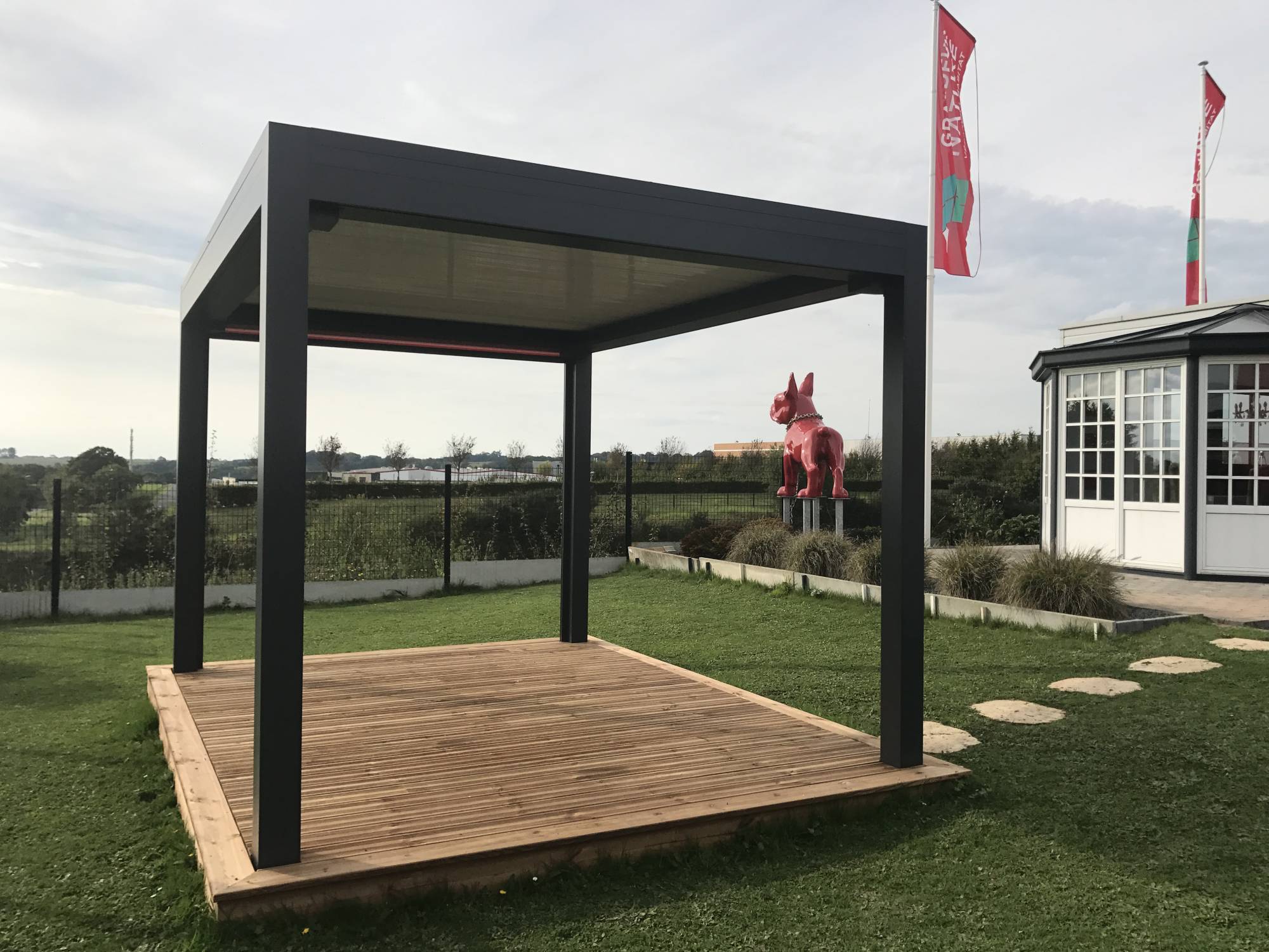terrasse en bois avec pergola