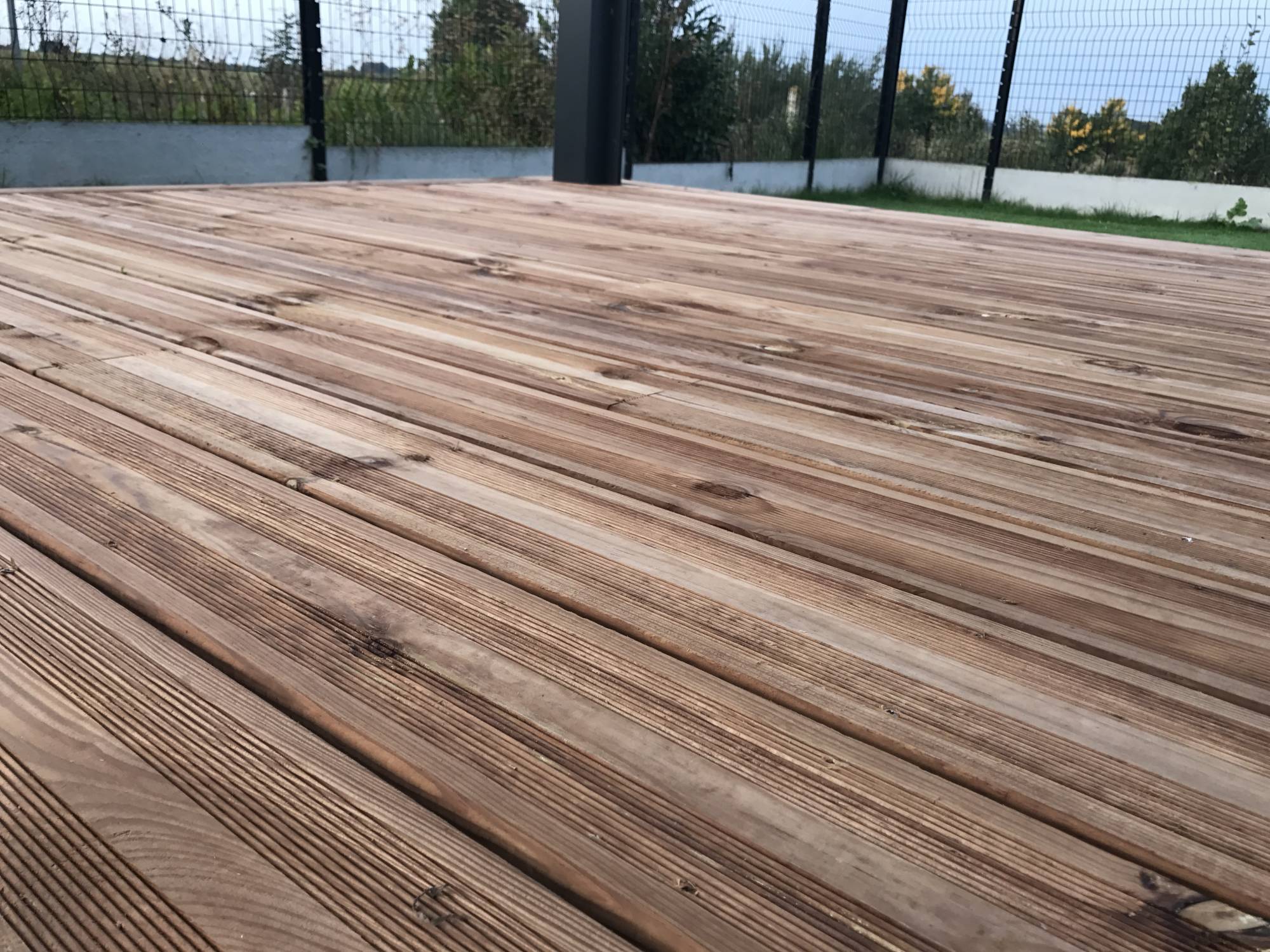 terrasse en bois naturel